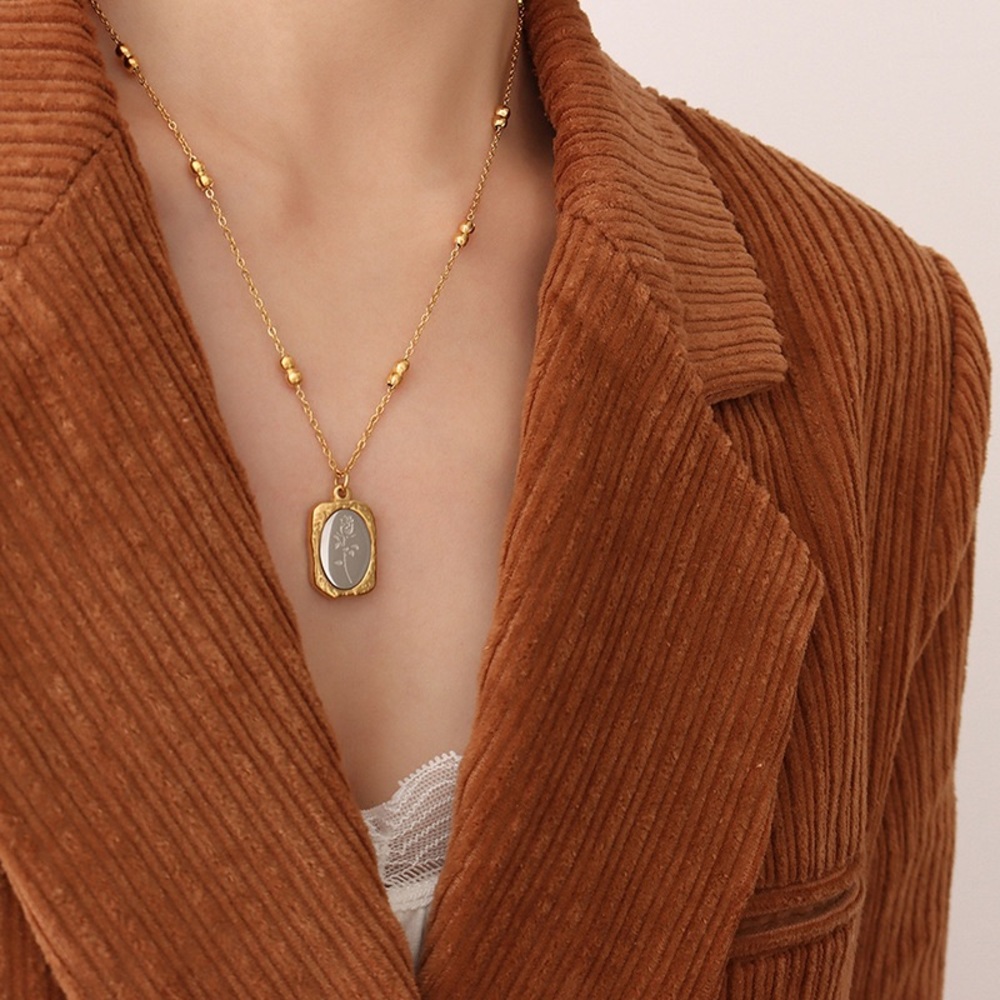 Bicolor Mixed Metal Necklace*Waterproof*Sweatproof*Tarnish Free - Picture 3 of 7